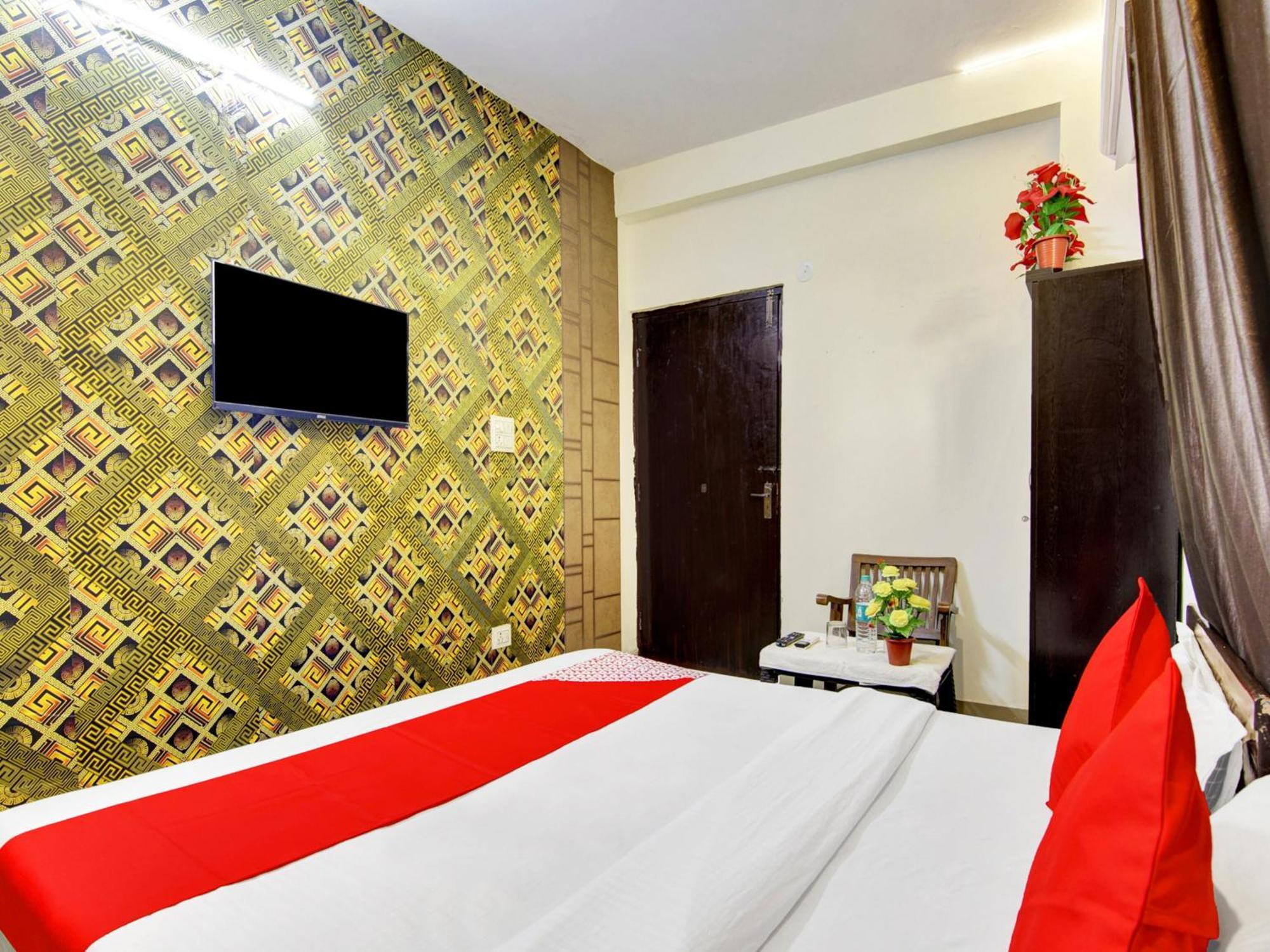 Hotel O Kailash Inn Új-Delhi Kültér fotó