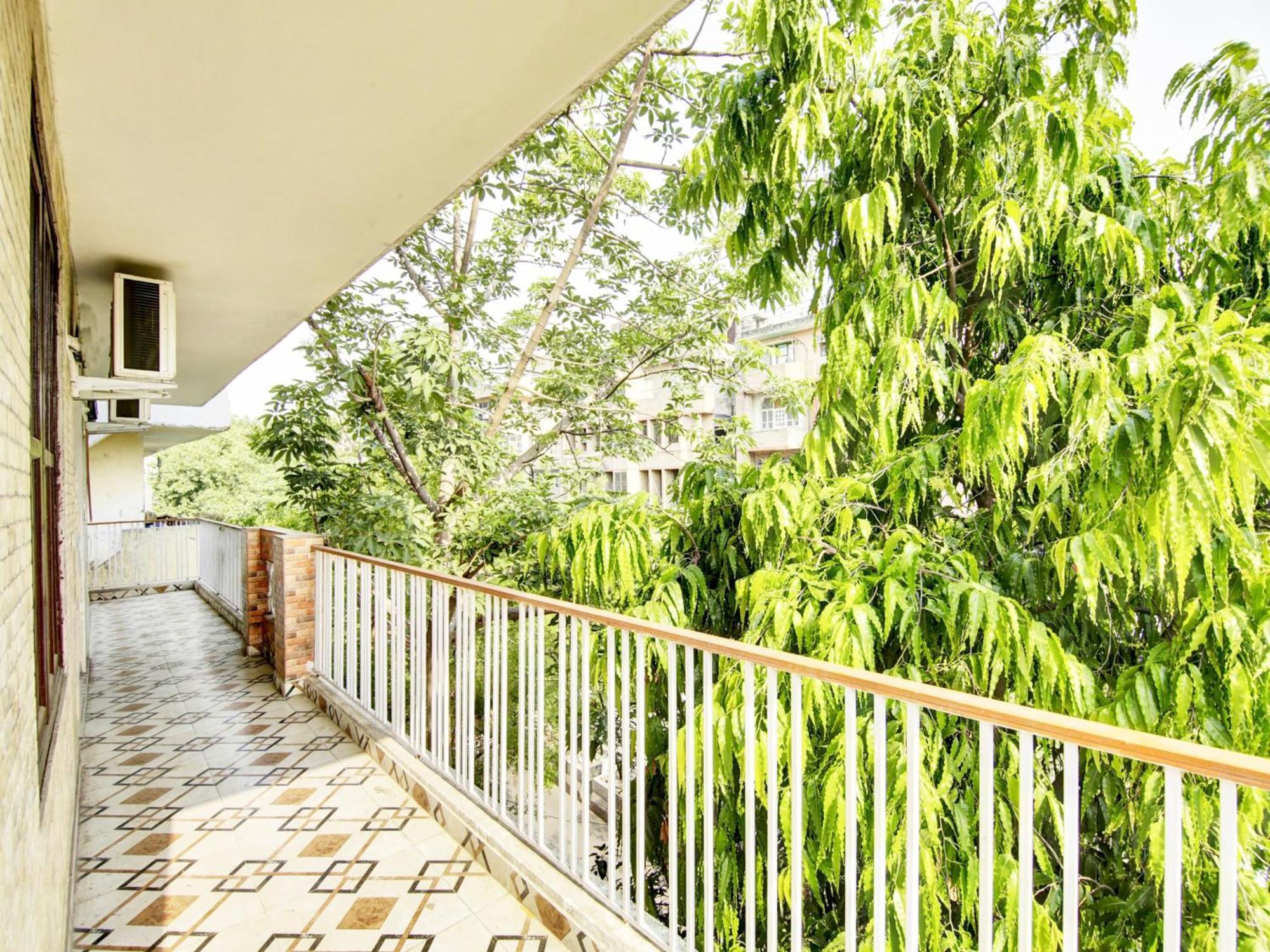 Hotel O Kailash Inn Új-Delhi Kültér fotó