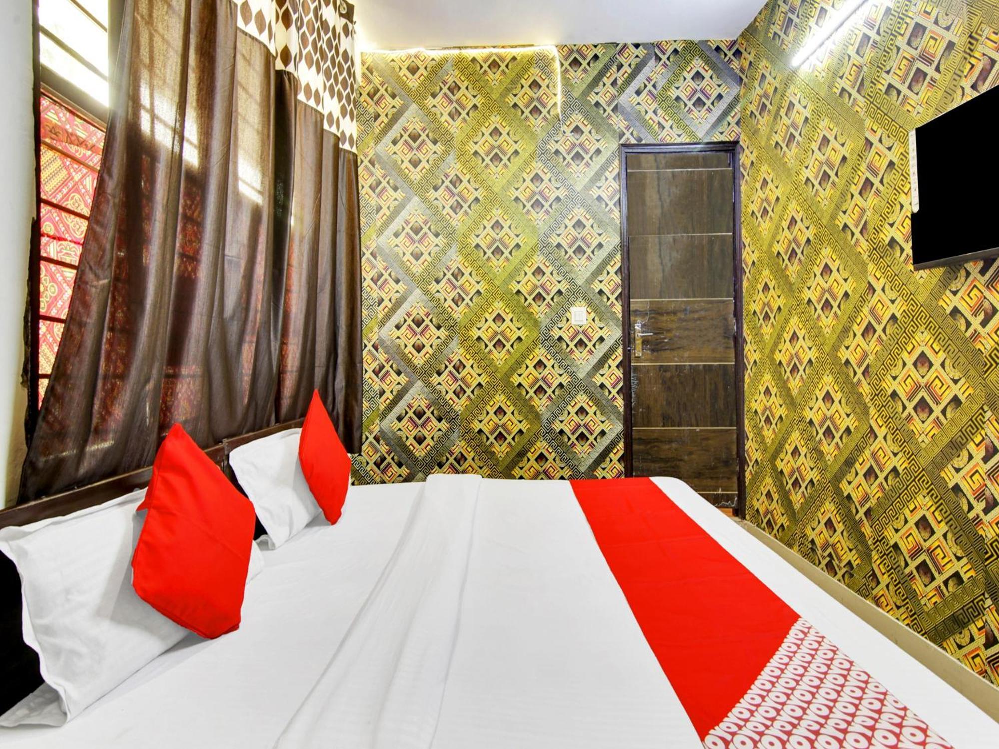 Hotel O Kailash Inn Új-Delhi Kültér fotó